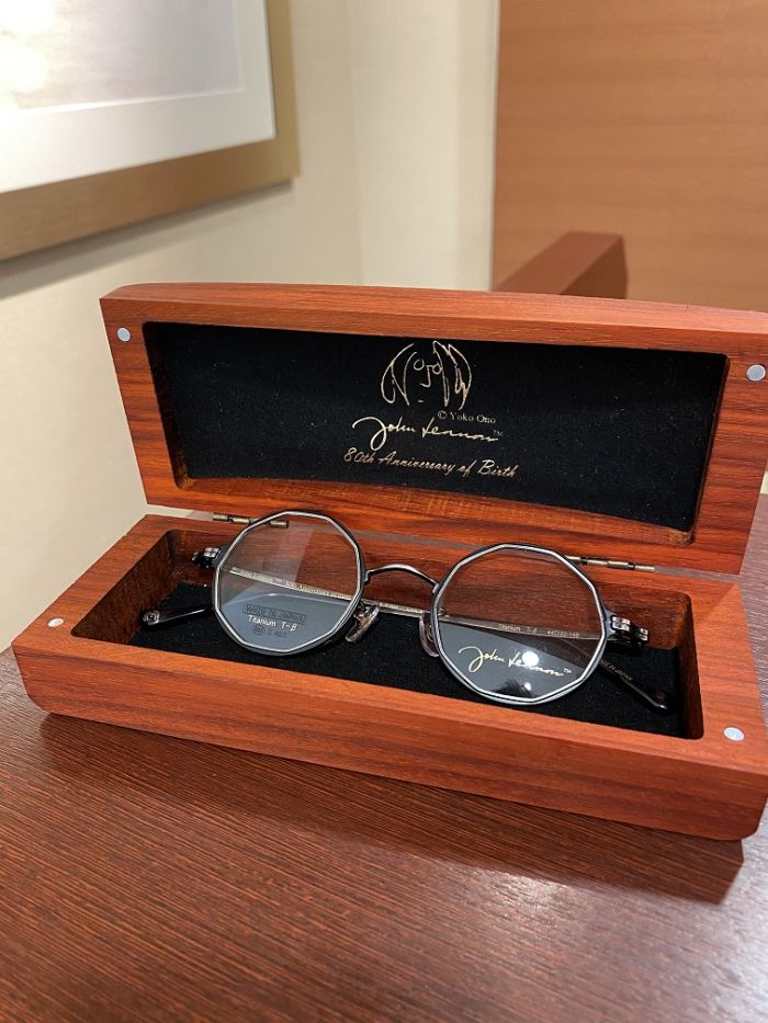 人気カラーの ジョンレノン メガネケース サングラス メガネ 眼鏡